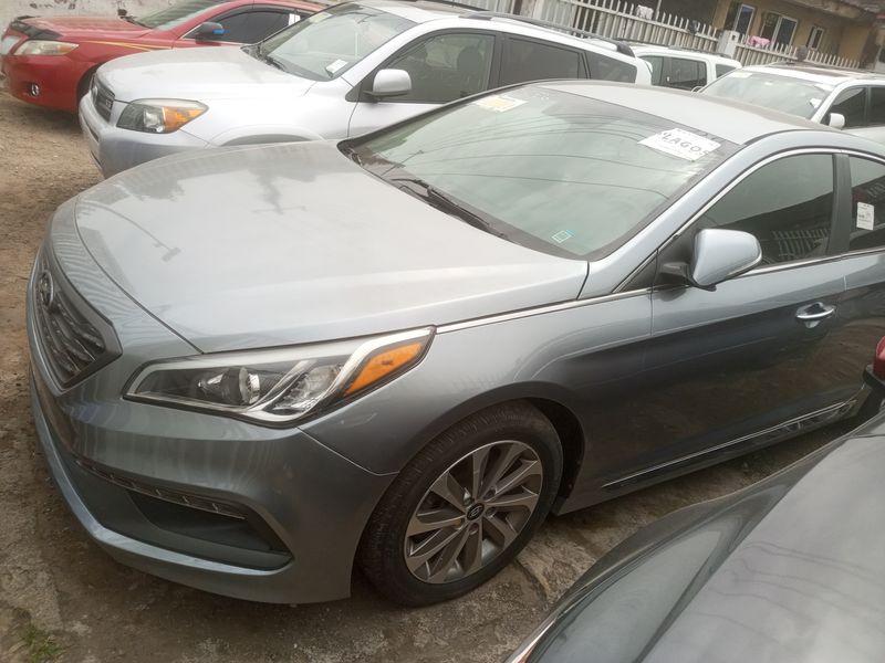 Main image of 2015 Hyundai Sonata